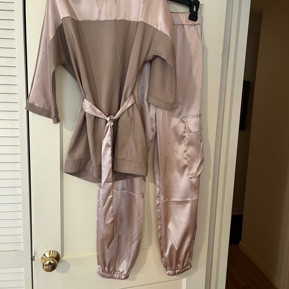 Elegant Satin Jumpsuit (2 piece) in Tan Hue